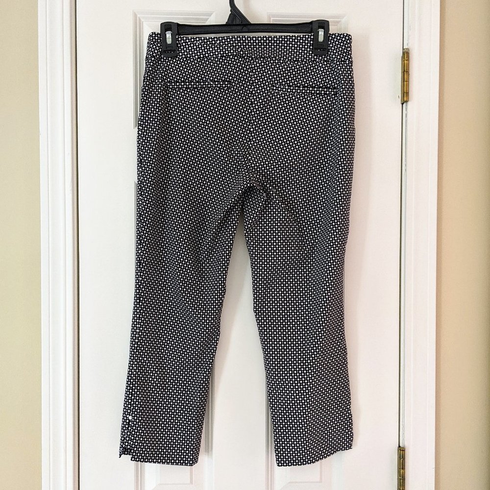 🌿3/$15 Jasmine and Juliana Cropped Pants - Picture 2 of 5